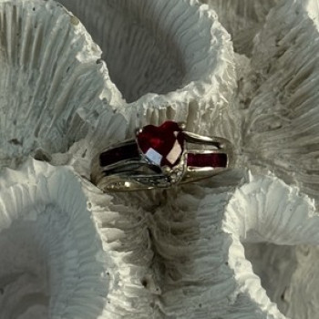 925 Sterling Silver Spinel Heart Ring Size 5