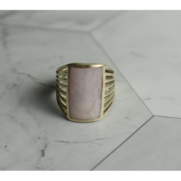 925 Sterling Silver Pink Mother OF Pearl Ring Size 8