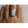 925 STERLING SILVER PINK MOTHER OF PEARL RING SIZE 8