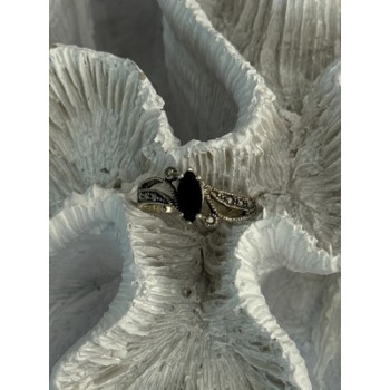 925 Sterling Silver Black Sapphire & Marcasites Ring Size 6