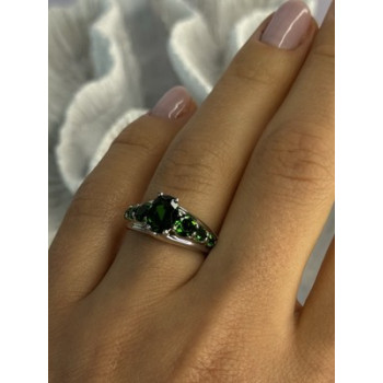 Classy 925 Sterling Silver Emerald Ring Size 7