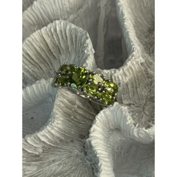 925 Sterling Silver Peridot Ring Size 8