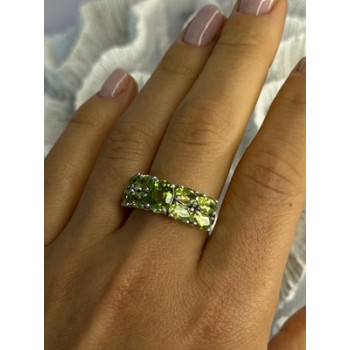 925 Sterling Silver Peridot Ring Size 8