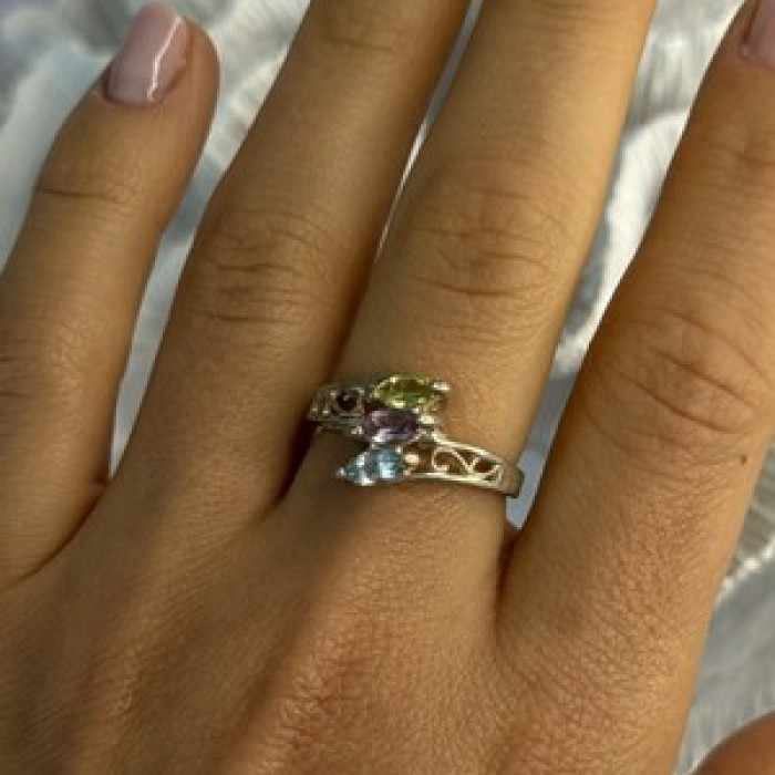 925 Sterling Silver Peridot, Amethyst & Topaz Ring Size 8