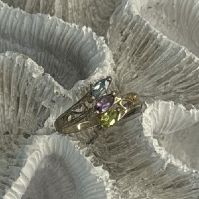 925 Sterling Silver Peridot, Amethyst & Topaz Ring Size 8