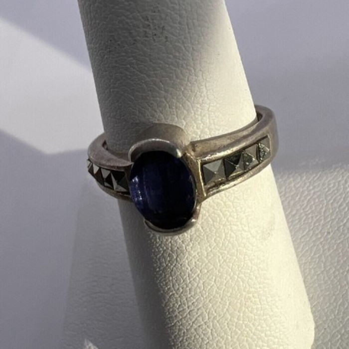 925 Sterling Silver Sapphire & Marcasite Ring Size 6.5