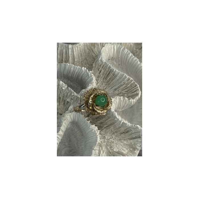 925 Sterling Silver Nephrite Flower Ring Size 6.5