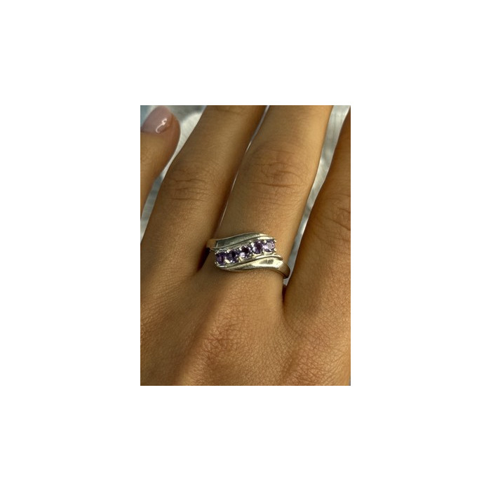 Elegant 925 Sterling Silver Amethyst Ring Size 9.5