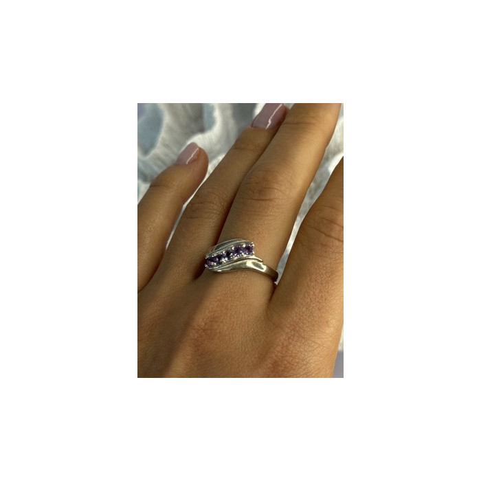 Elegant 925 Sterling Silver Amethyst Ring Size 9.5
