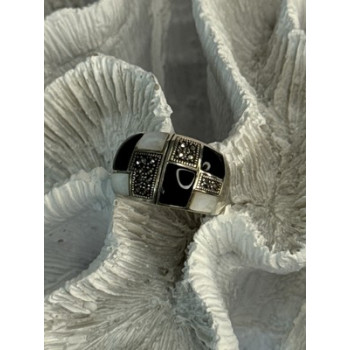 925 Sterling Silver Onyx Abalone Marcasite Ring Size 8