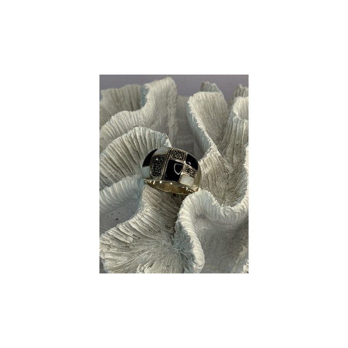 925 Sterling Silver Onyx Abalone Marcasite Ring Size 8