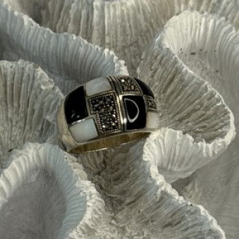 925 Sterling Silver Onyx Abalone Marcasite Ring Size 8