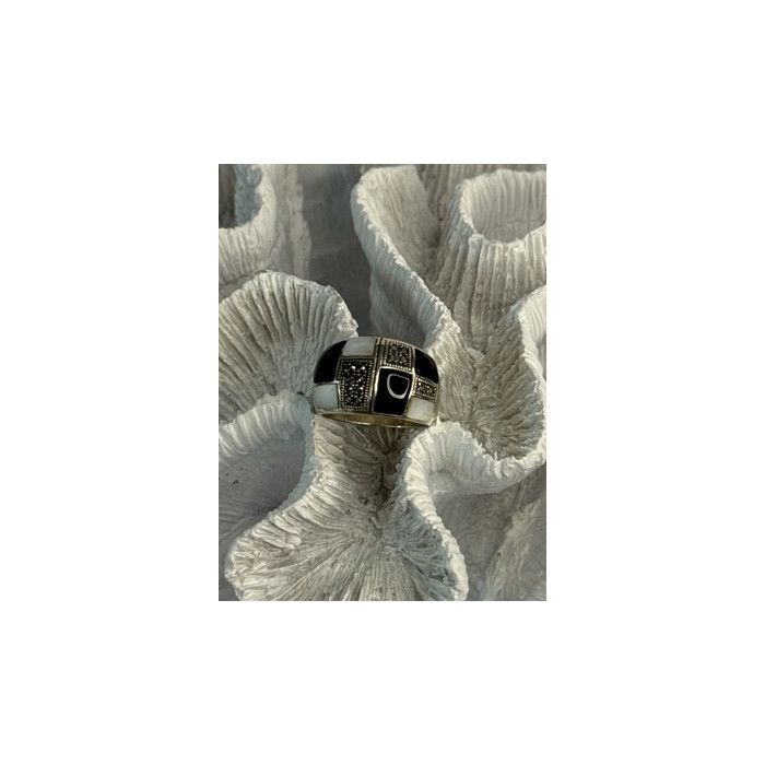 925 Sterling Silver Onyx Abalone Marcasite Ring Size 8