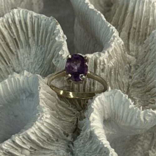 925 Sterling Silver Amethyst Ring Size 6.5