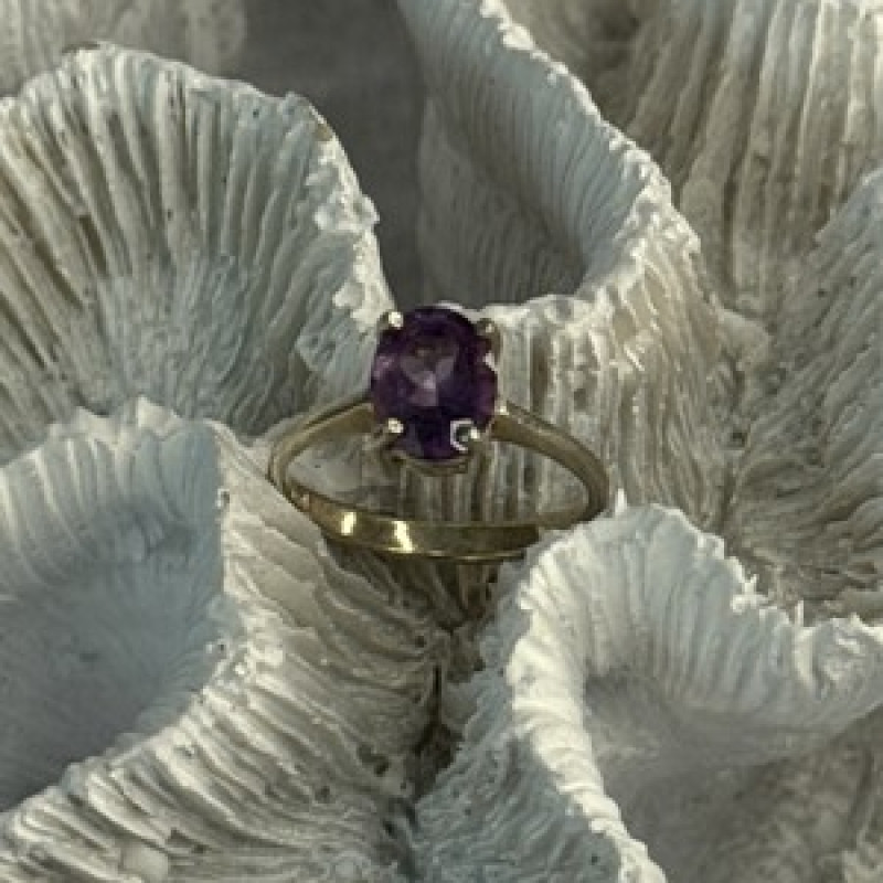 925 Sterling Silver Amethyst Ring Size 6.5