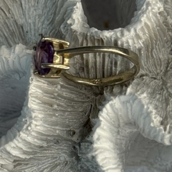 925 Sterling Silver Amethyst Ring Size 6.5
