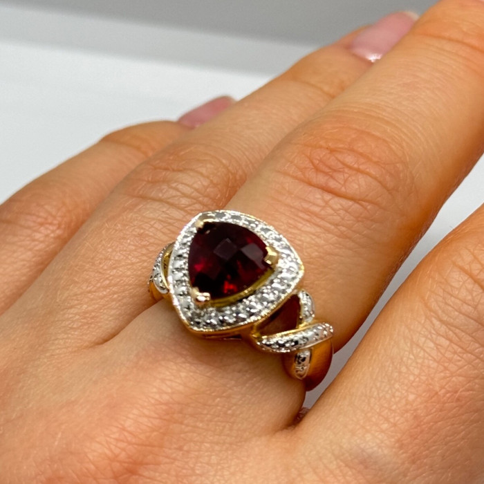 925 Sterling Silver Gold Plated Spinel Ring Size 7