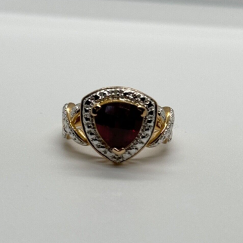 925 Sterling Silver Gold Plated Spinel Ring Size 7