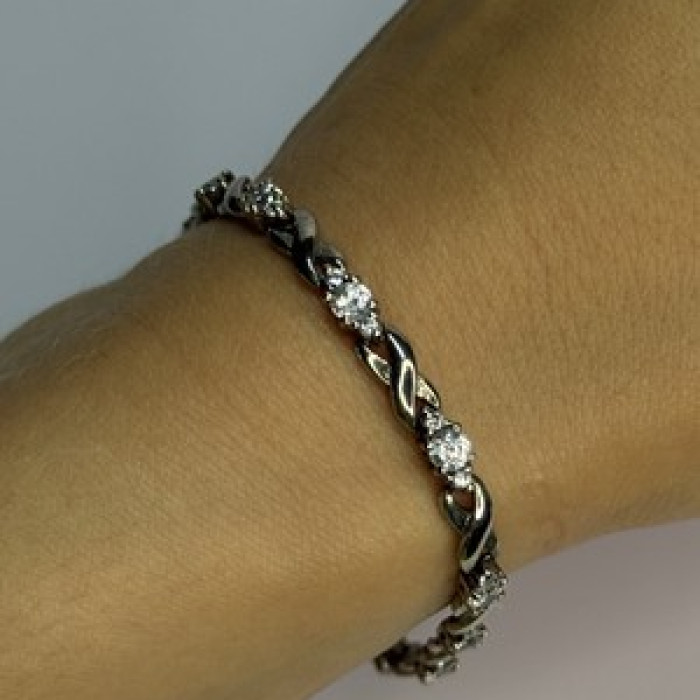 Beautiful 925 Sterling Silver CZ Bracelet Length 7 Inch