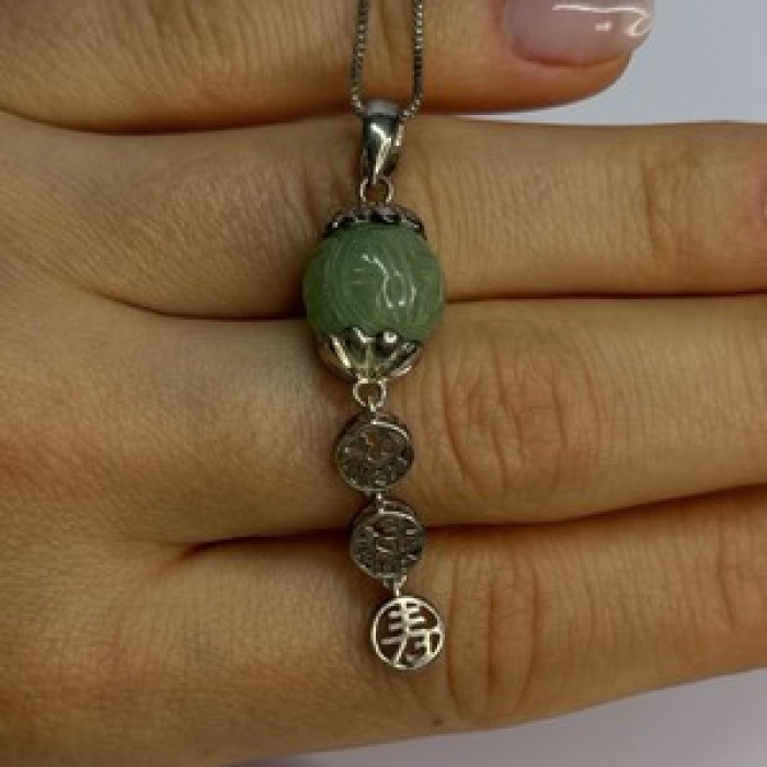 925 Sterling Silver Jadeite Necklace Length 18 Inch