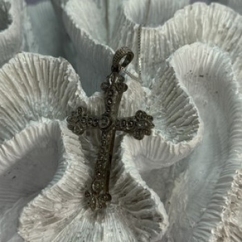 925 Sterling Silver Diamond Cross Necklace Length 30 In
