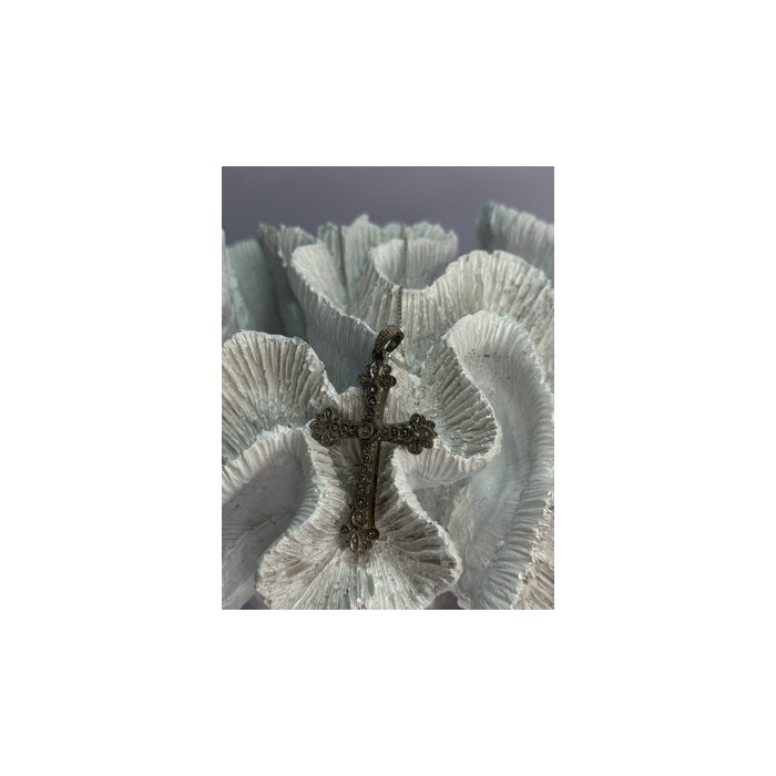 925 Sterling Silver Diamond Cross Necklace Length 30 Inch