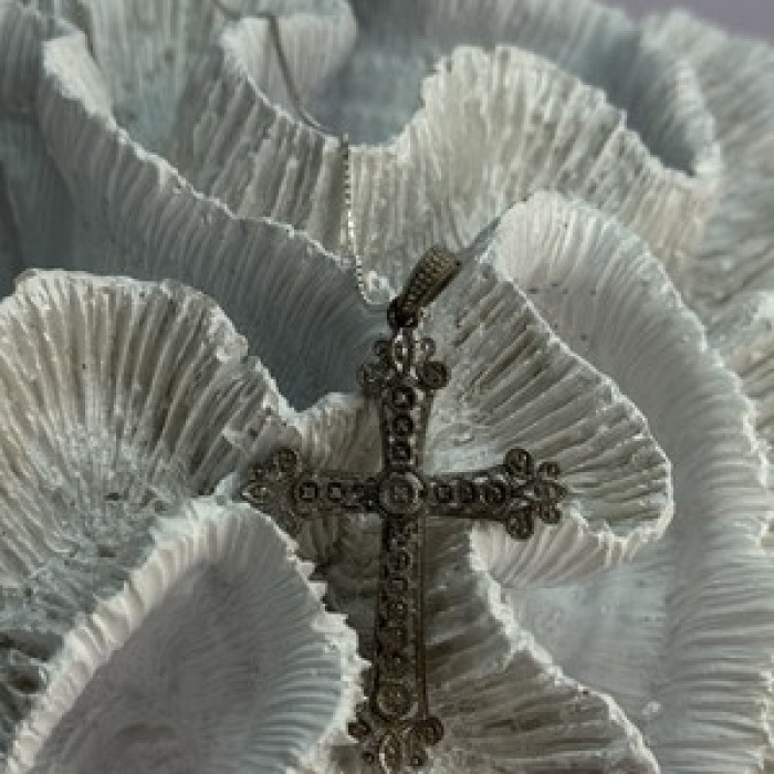 925 Sterling Silver Diamond Cross Necklace Length 30 In