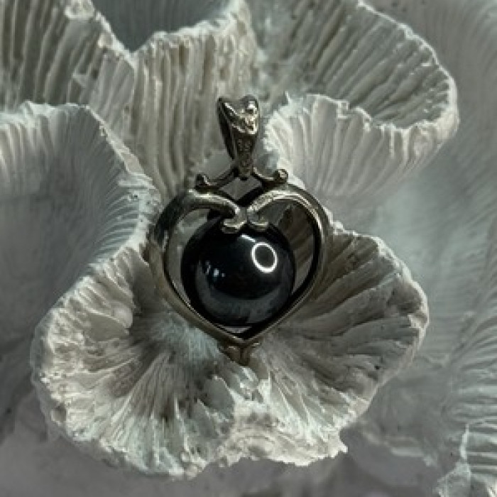 925 Sterling Silver Hematite Heart Pendant Length 1.1 Inch