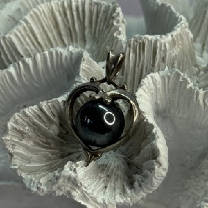 925 Sterling Silver Hematite Heart Pendant Length 1.1 Inch