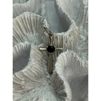 925 Sterling Silver Garnet Heart Cross Length 1.2 Inch