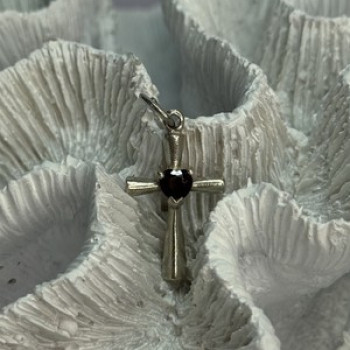 925 Sterling Silver Garnet Heart Cross Length 1.2 Inch