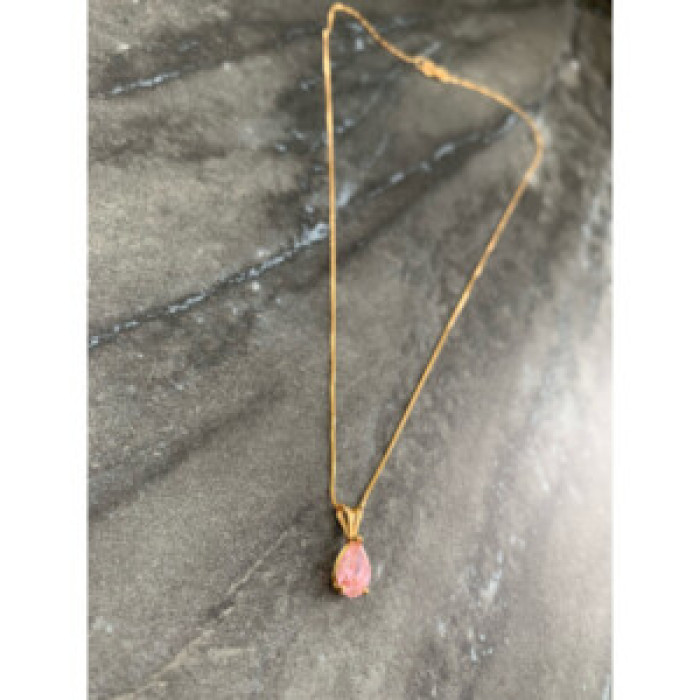 14 K Yellow Gold Morganite Chain With Pendant