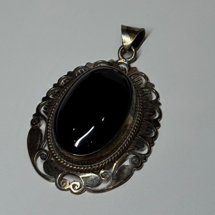 Vintage 925 Sterling Silver Black Onyx Pendant Length 2 Inch