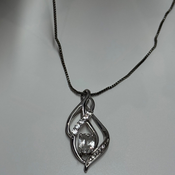 925 Sterling Silver White Sapphire Necklace Length 21/19 Inch