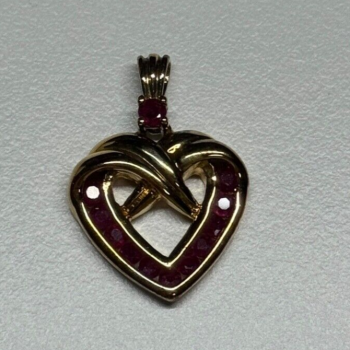 925 Sterling Silver Gold Plated Spinel Heart Pendant