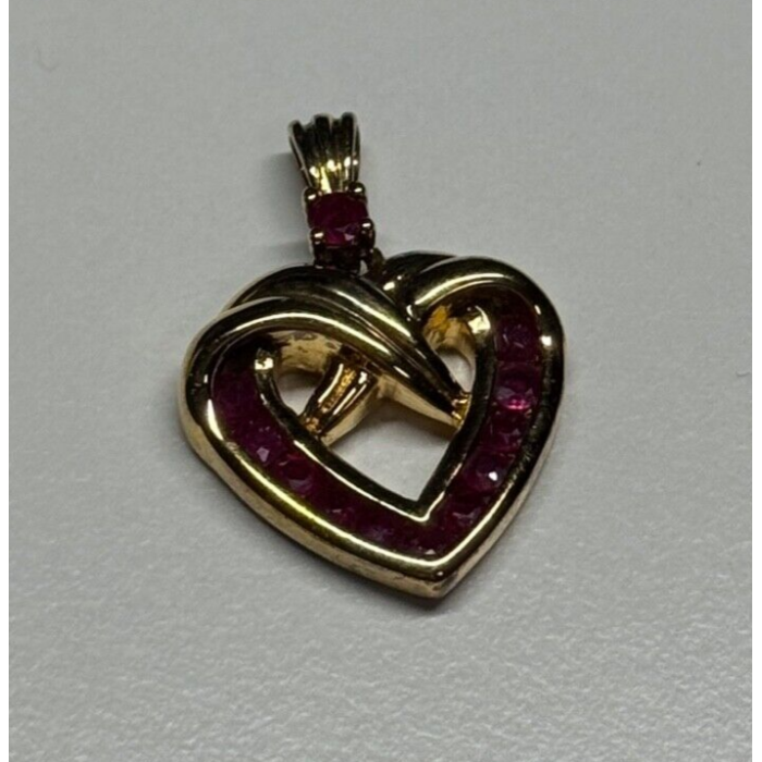 925 Sterling Silver Gold Plated Spinel Heart Pendant