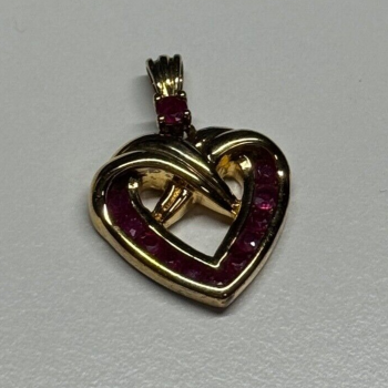 925 Sterling Silver Gold Plated Spinel Heart Pendant