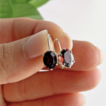 925 Sterling Silver Garnet Earrings