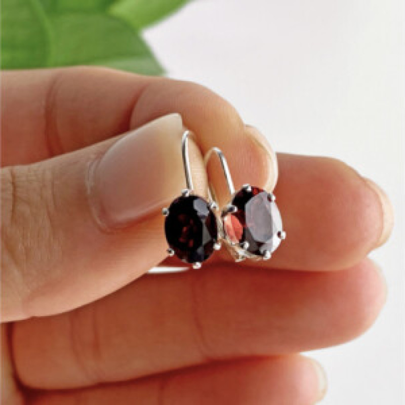 925 Sterling Silver Garnet Earrings