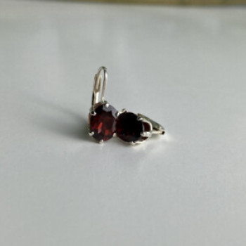 925 Sterling Silver Garnet Earrings