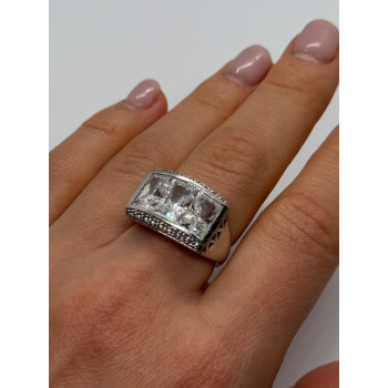 925 Sterling Silver CZ Ring Size 7