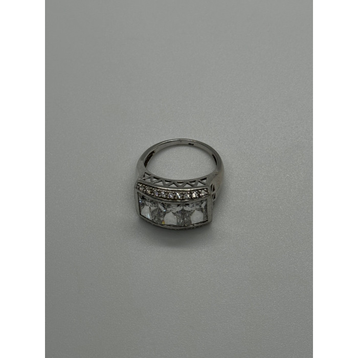 925 Sterling Silver CZ Ring Size 7