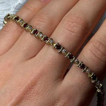925 Sterling Silver Gold Plated Garnet Bracelet Length 7.5