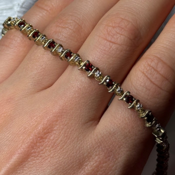 925 Sterling Silver Gold Plated Garnet Bracelet Length 7.5