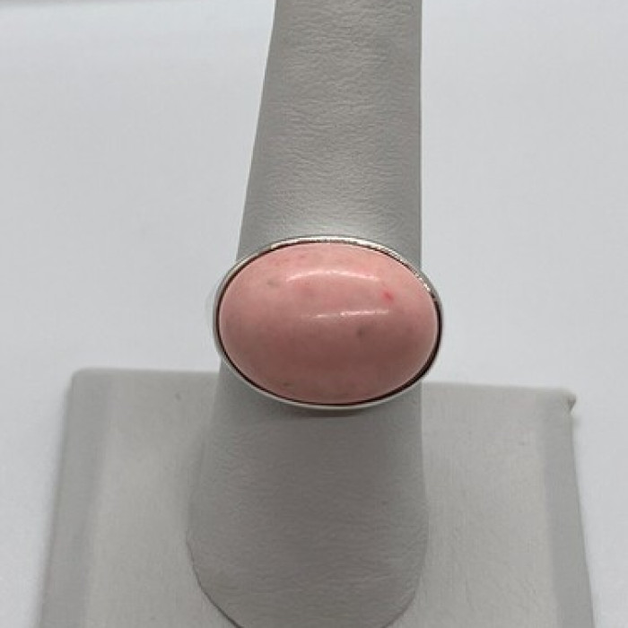 925 Sterling Silver & Pink Agate Ring Size 7.5
