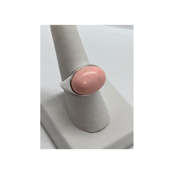925 Sterling Silver & Pink Agate Ring Size 7.5
