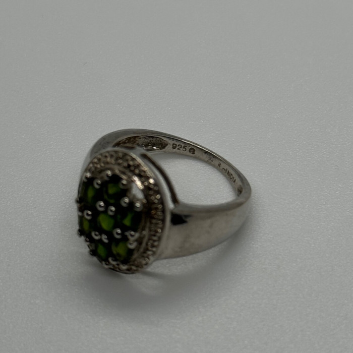 925 Sterling Silver Emerald Ring Size 6