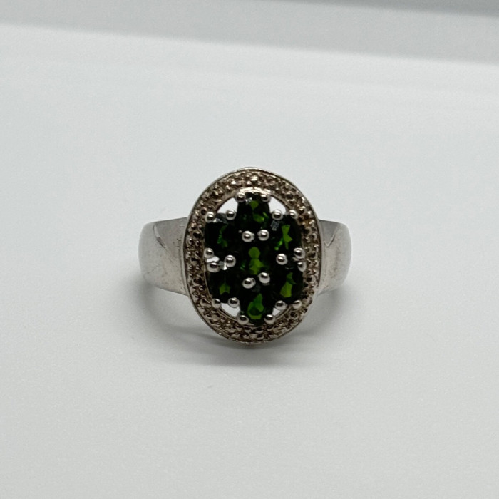925 Sterling Silver Emerald Ring Size 6