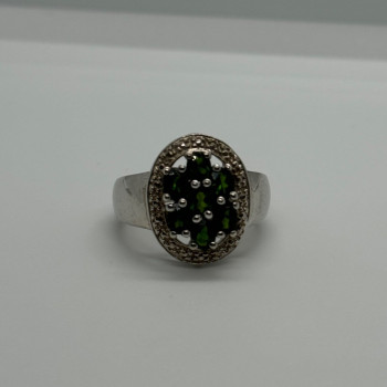 925 Sterling Silver Emerald Ring Size 6