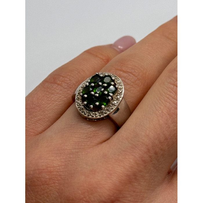925 Sterling Silver Emerald Ring Size 6